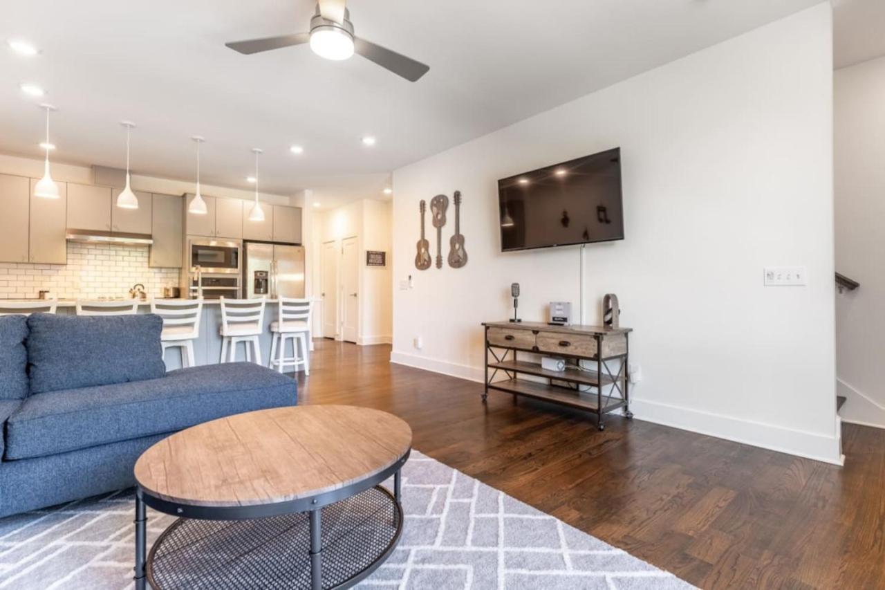 6 Bedroom Quiet Townhome! 6Min To Airport & 15Min To Downtown! NashvilleNashville  Kültér fotó